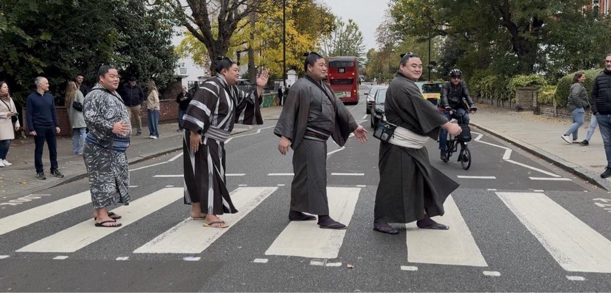 [Image: sumo-london-05.jpg]