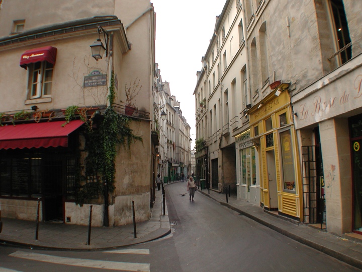 Looking down the Rue des Rosiers