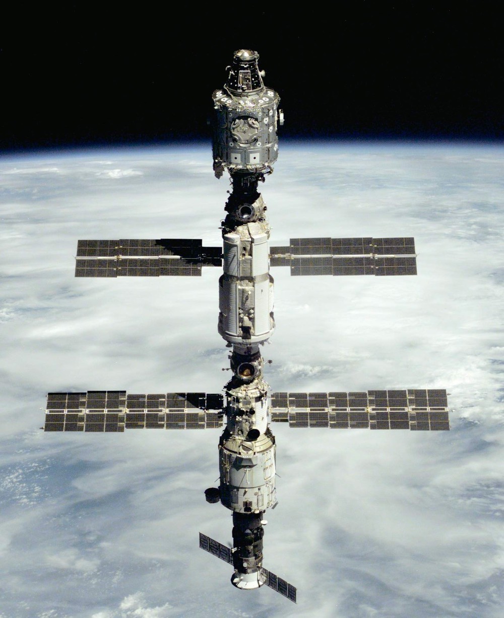 ISS, Expedition 1