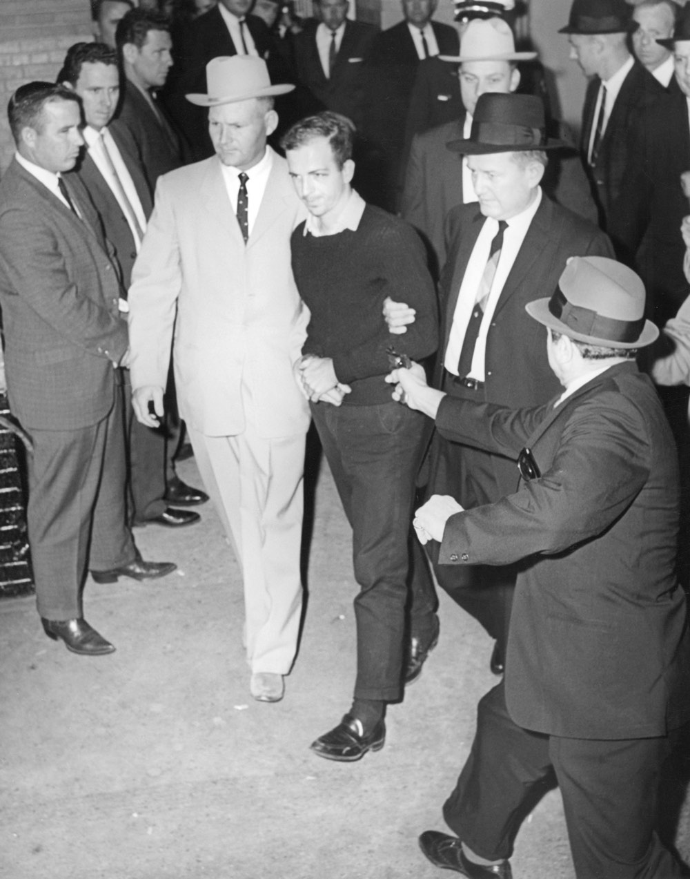 The Other Less Famous Photo Of Jack Ruby Shooting Lee Harvey Oswald The Other Less Famous Photo Of Jack Ruby Shooting Lee Harvey Oswald